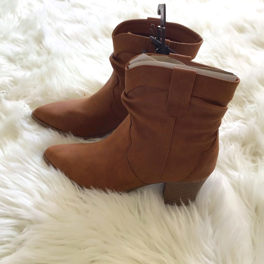 Time and Tru western slouch boot. BOOT SALE 2/$25